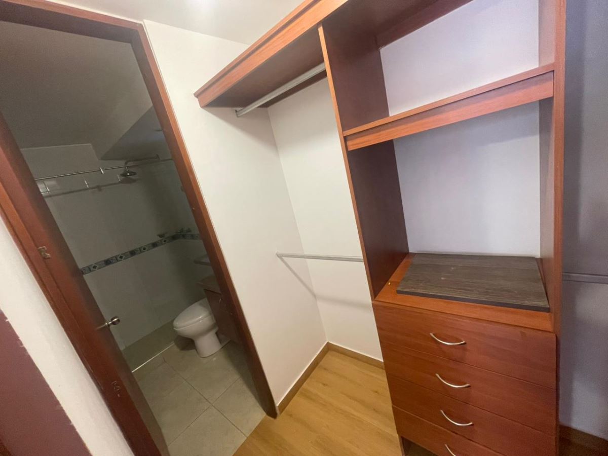 Apartamento en Arriendo - Bogota, PONTEVEDRA 6148