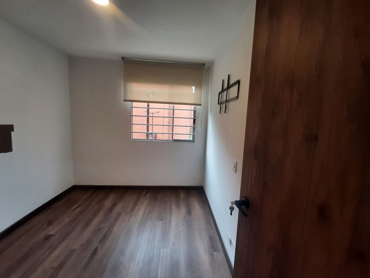 Apartamento en Arriendo - Bogota, MIRANDELA 4734