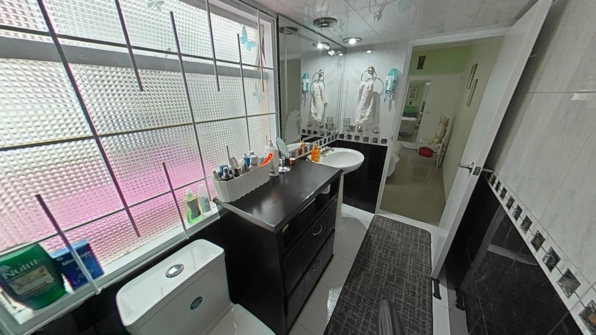 Casa en Venta - Bogota, MODELIA 2929