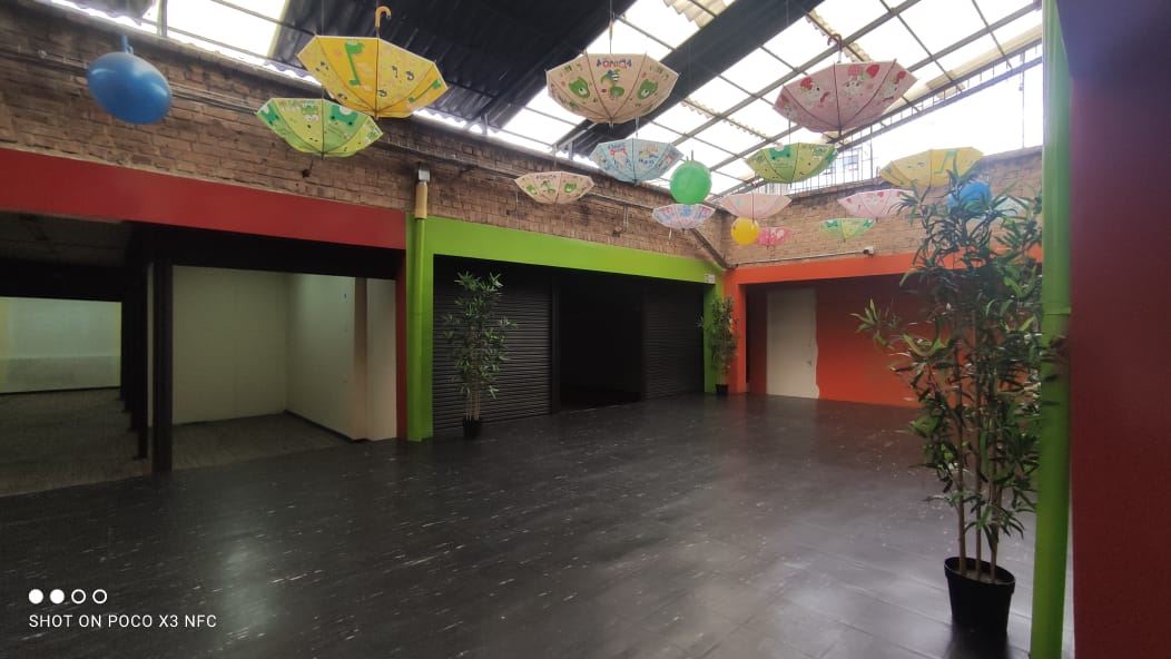 Local en Arriendo - Bogota, SAN VICTORINO 4057