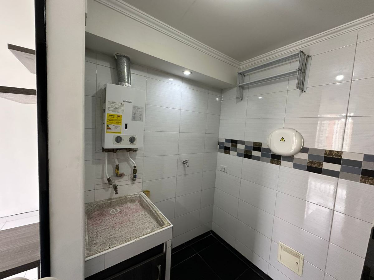 Apartamento en Arriendo - Bogota, CASTILLA 5870