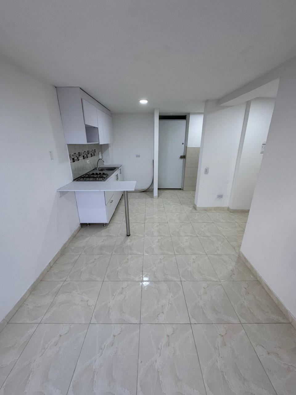 Apartamento en Arriendo - Bogota, NUEVA CASTILLA 4168
