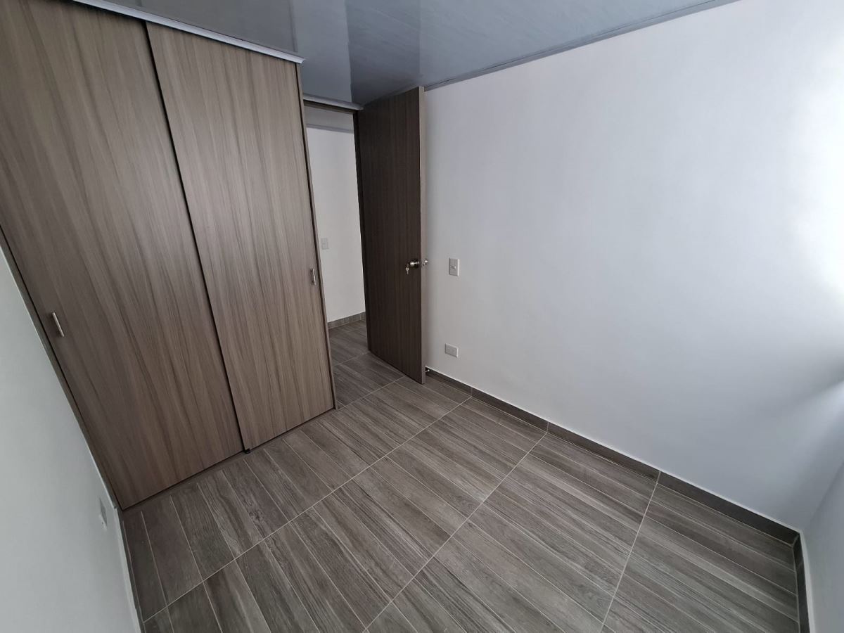 Apartamento en Arriendo - Bogota, ROMA 5194