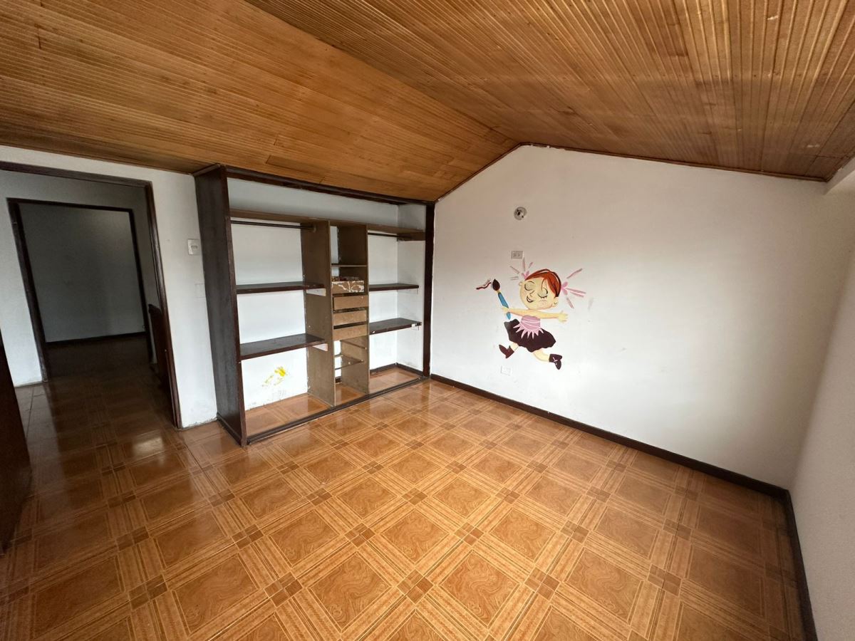 Casa en Arriendo - Bogota, VILLA ALSACIA 5347