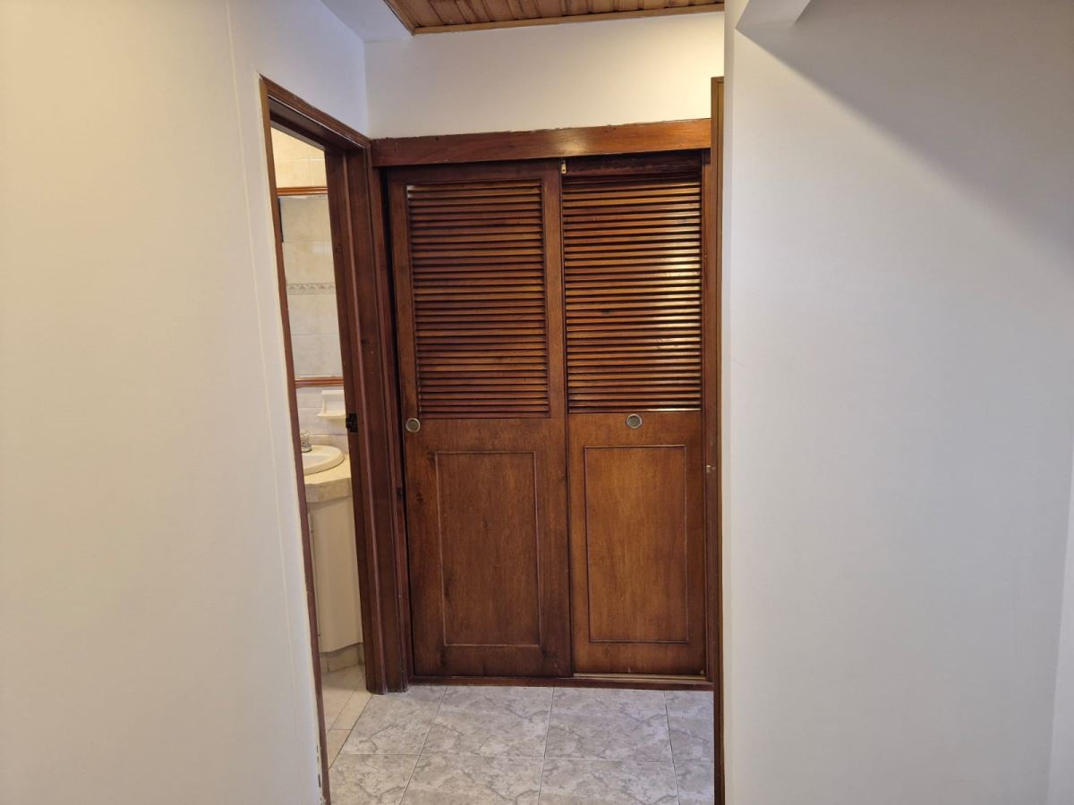 Casa en Arriendo - Bogota, CEDRITOS 5154