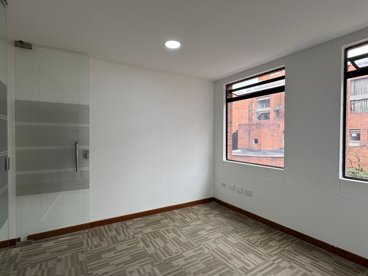Oficina en Arriendo - Bogota, SAMPER 4953
