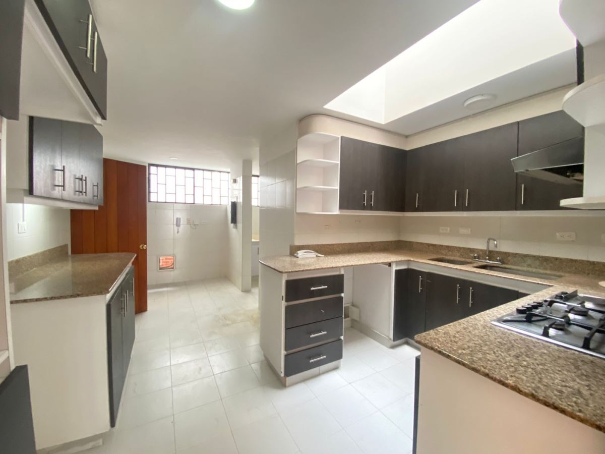 Apartamento en Arriendo - Bogota, CHICÓ RESERVADO 4531