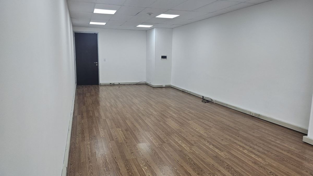 Oficina en Arriendo - Bogota, SALITRE  4832