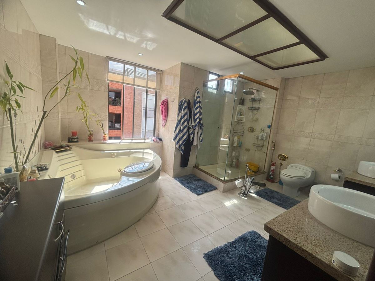 Apartamento en Venta - Bogota, SANTA BÁRBARA CENTRAL 5184