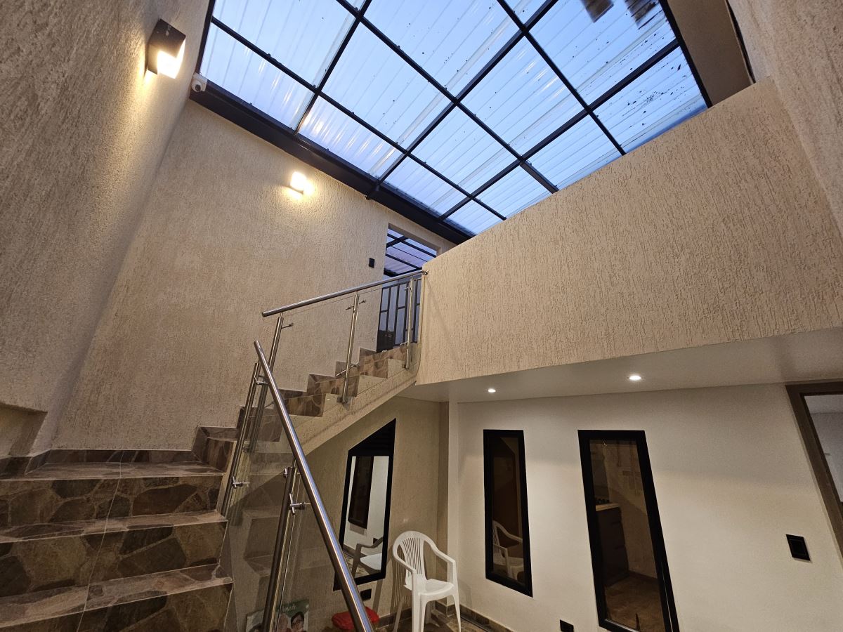 Casa en Arriendo - Bogota, NUEVO MUZÚ 4411