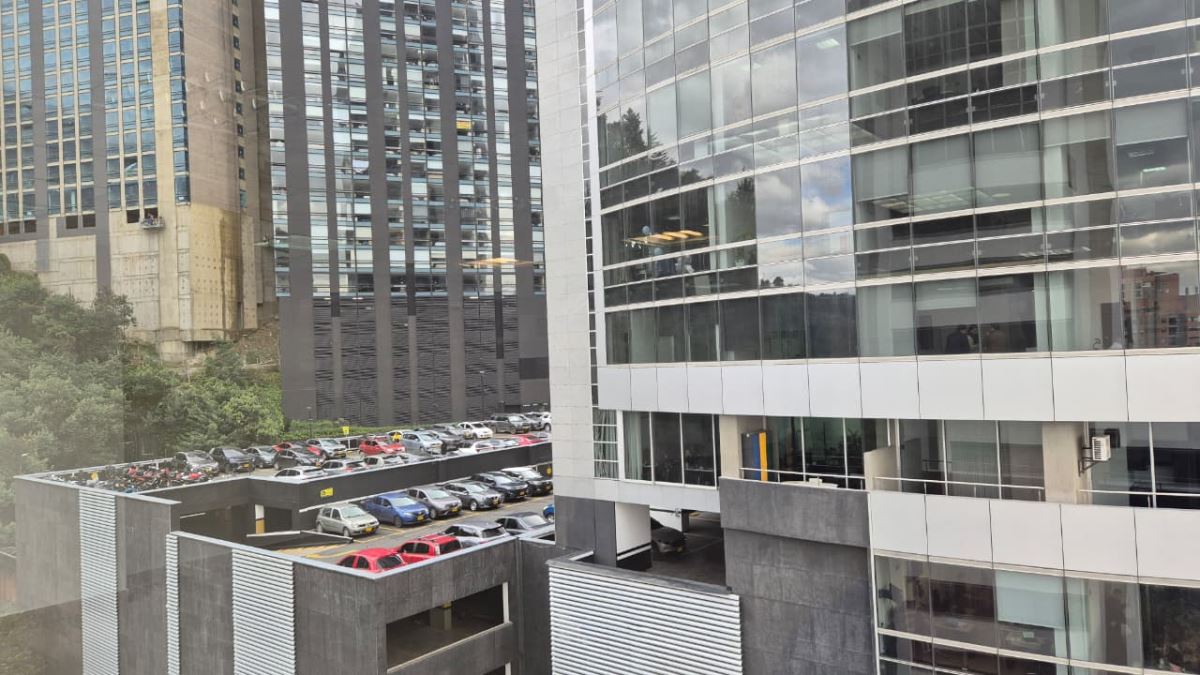 Oficina en Arriendo - Bogota, BOSQUE DE PINOS 5508