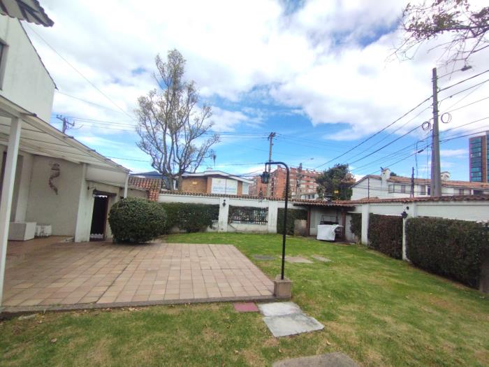 Casa en Venta - Bogota, PUENTE LARGO 2416