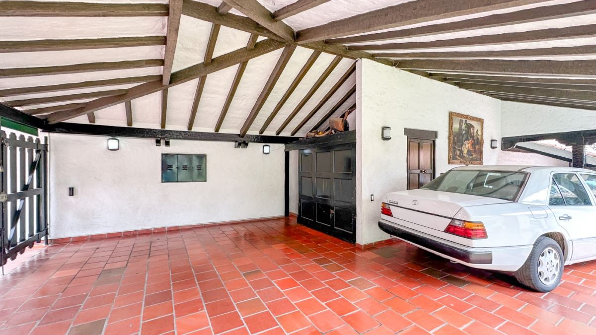 Casa en Arriendo - Bogota, NIZA 5950