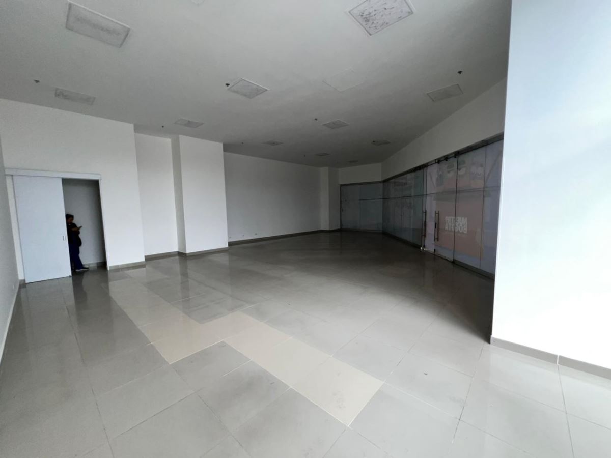 Local en Arriendo - Bogota, ALAMOS 3786