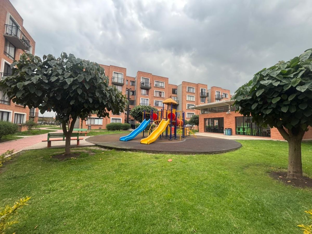 Apartamento en Venta - Madrid, SERREZUELA 4987