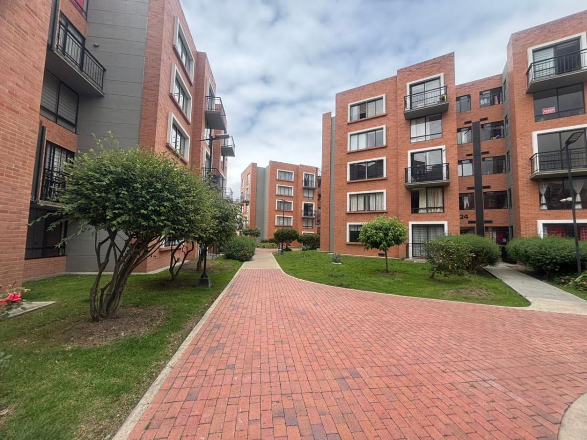 Apartamento en Venta - Madrid, SERREZUELA 4987