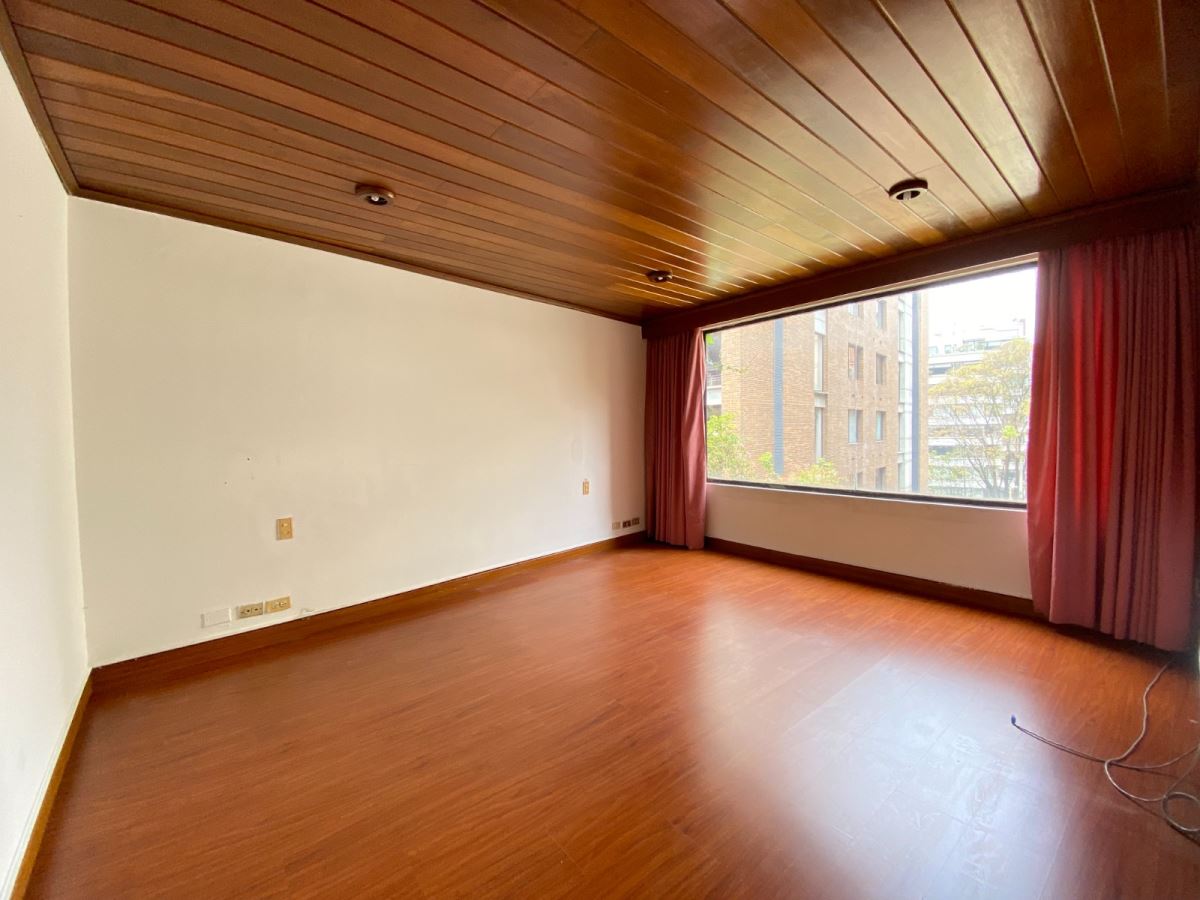 Apartamento en Arriendo - Bogota, LOS ROSALES 5617