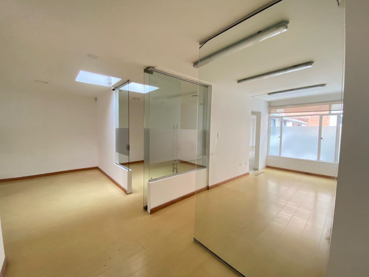 Casa en Arriendo - Bogota, LAGO GAITÁN 4446