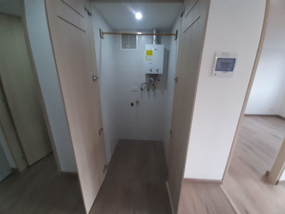 Apartamento en Arriendo - Bogota, MIRANDELA 6139