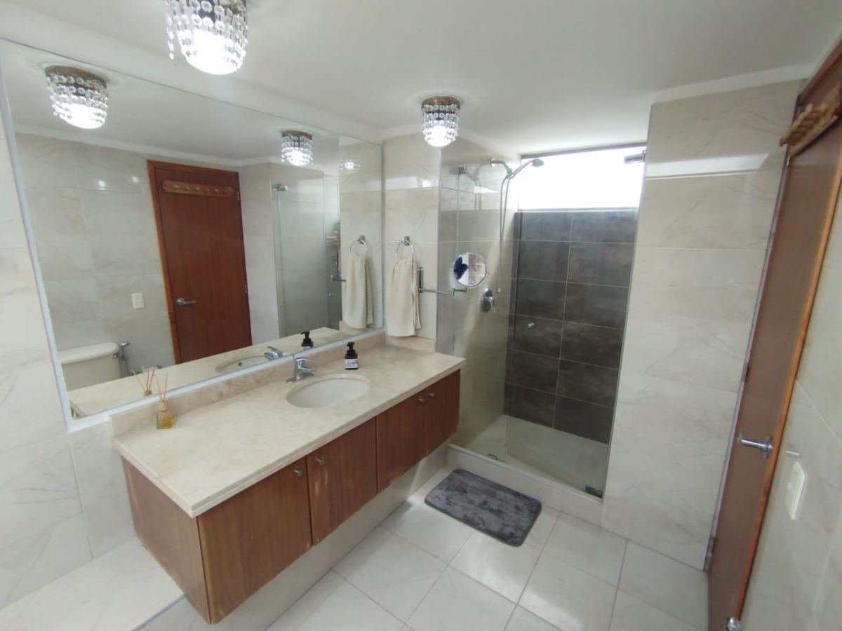 Casa en Arriendo - Bogota, IBERIA 5302