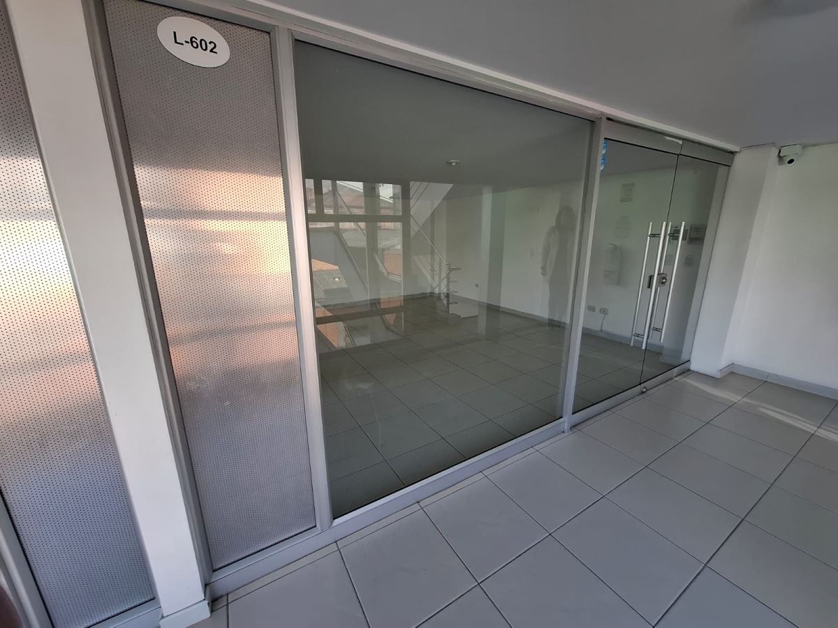 Local en Arriendo - Bogota, RICAURTE 6235