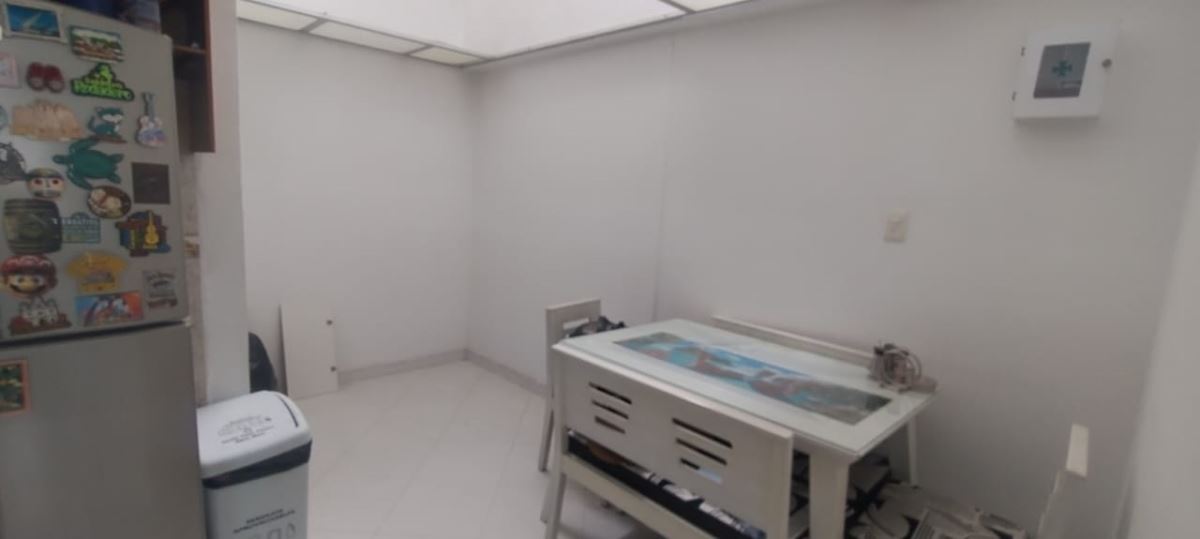 Casa en Arriendo - Bogota, SAN JOAQUÍN 5189