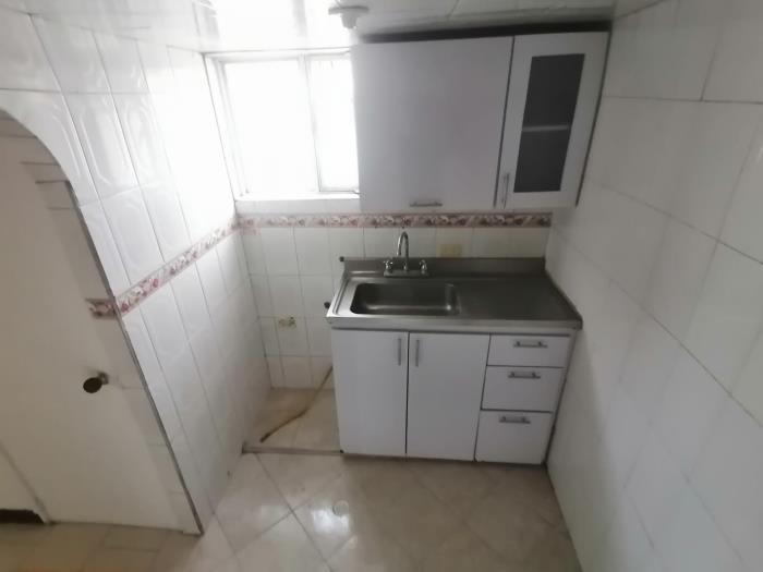 Casa en Venta - Bogota, LOMBARDIA 2000