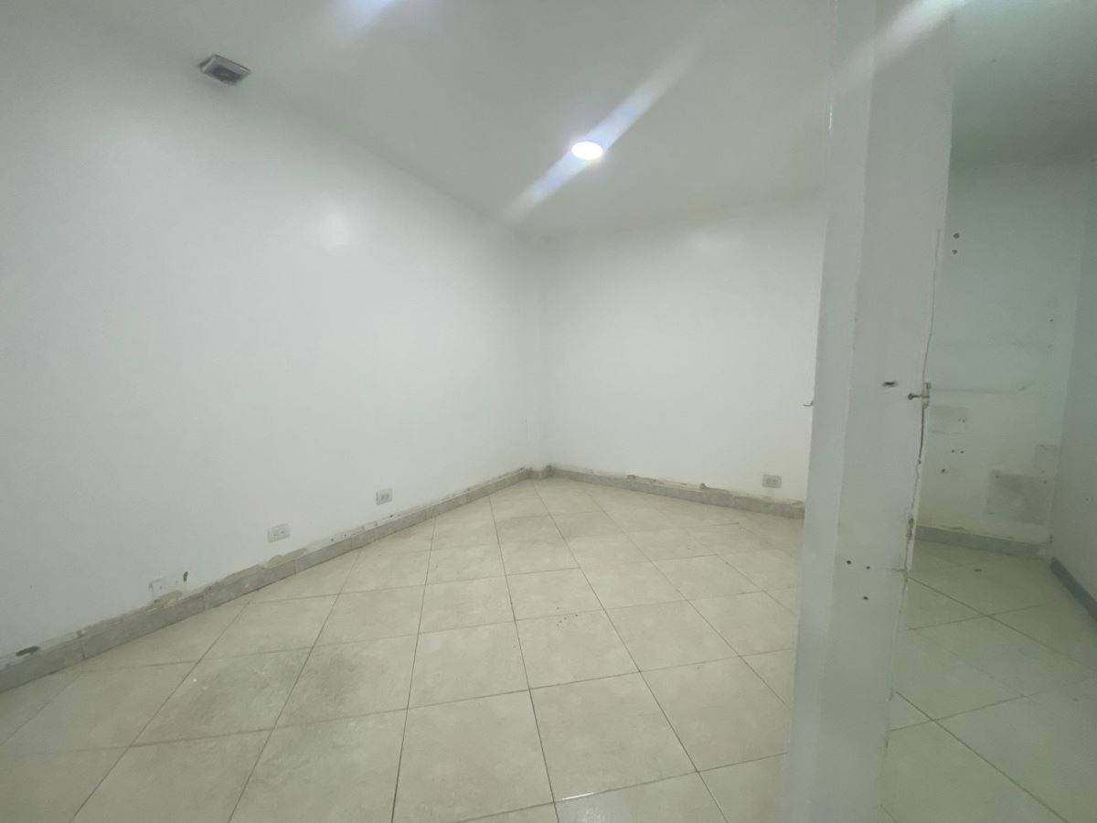 Casa en Arriendo - Bogota, POLO CLUB 4956