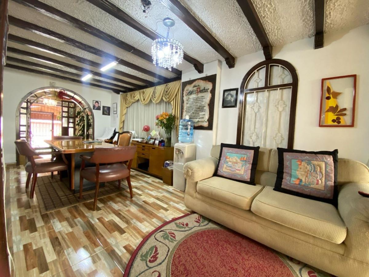 Casa en Arriendo - Bogota, SANTA BARBARA ORIENTAL 3939