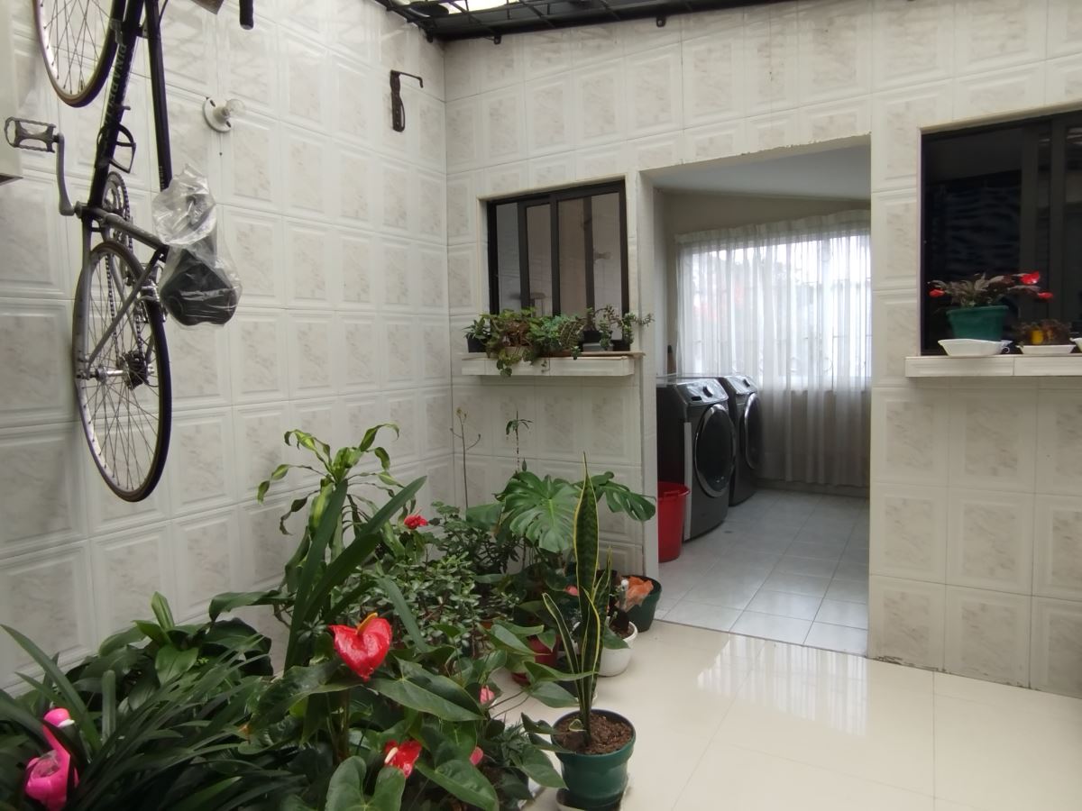 Casa en Arriendo - Bogota, PRADO VERANIEGO NORTE 3908