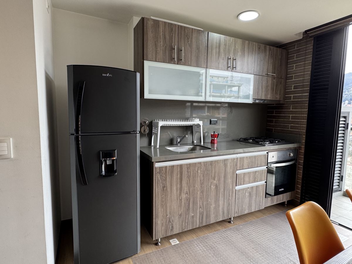 Apartamento en Arriendo - Bogota, LOS ALCAZARES 4642
