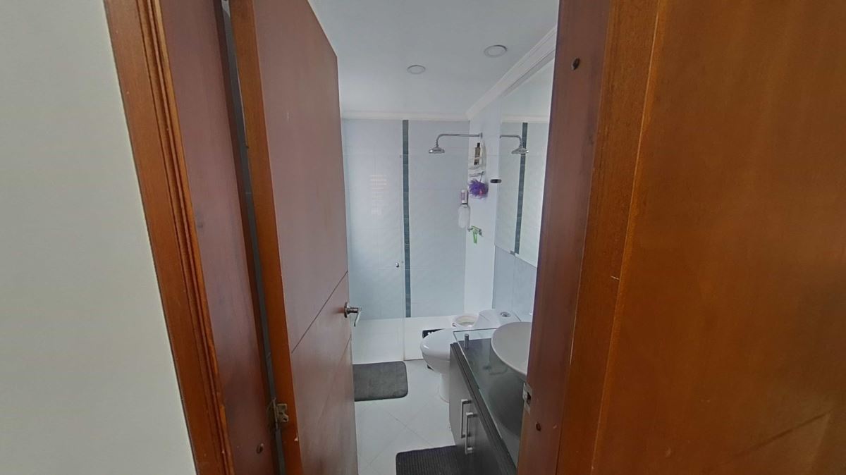 Casa en Venta - Bogota, HAYUELOS 3210