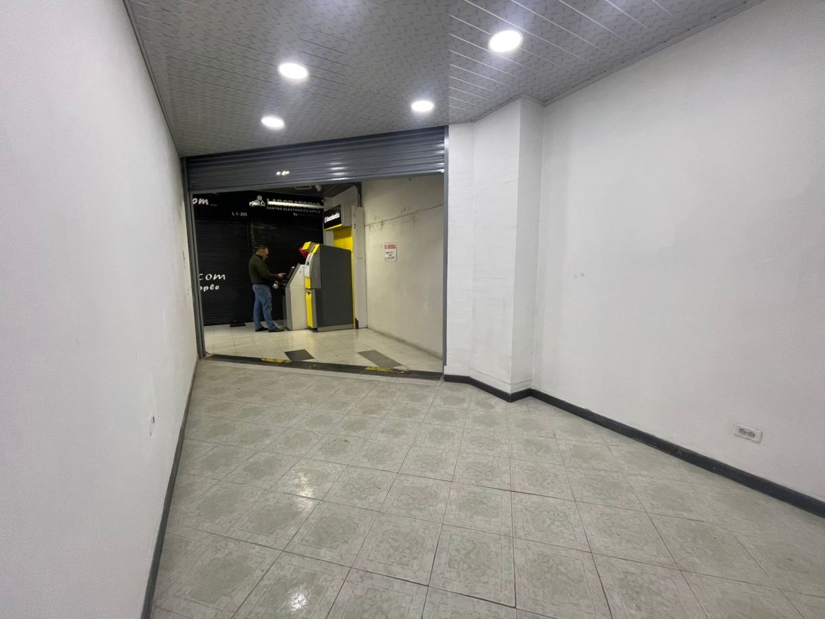 Local en Arriendo - Bogota, LAGO GAITÁN 4449