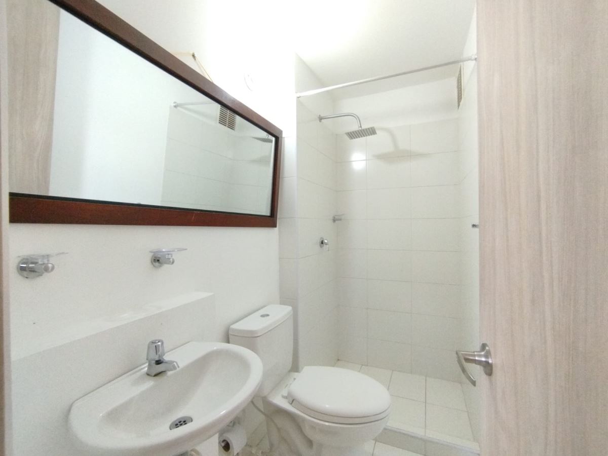 Apartamento en Arriendo - Bogota, BARRANCAS 4496