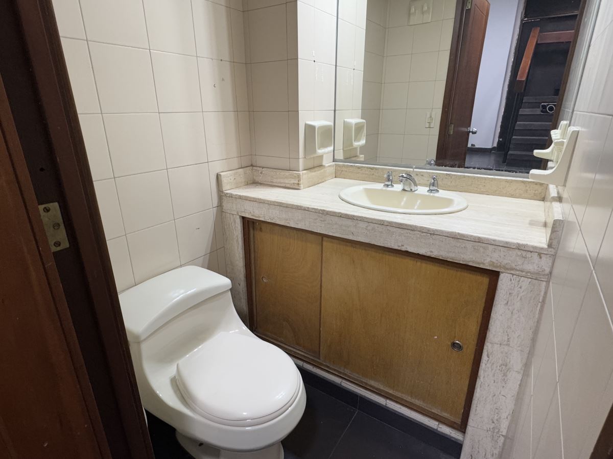 Edificio en Arriendo - Bogota, CHAPINERO CENTRAL 1160