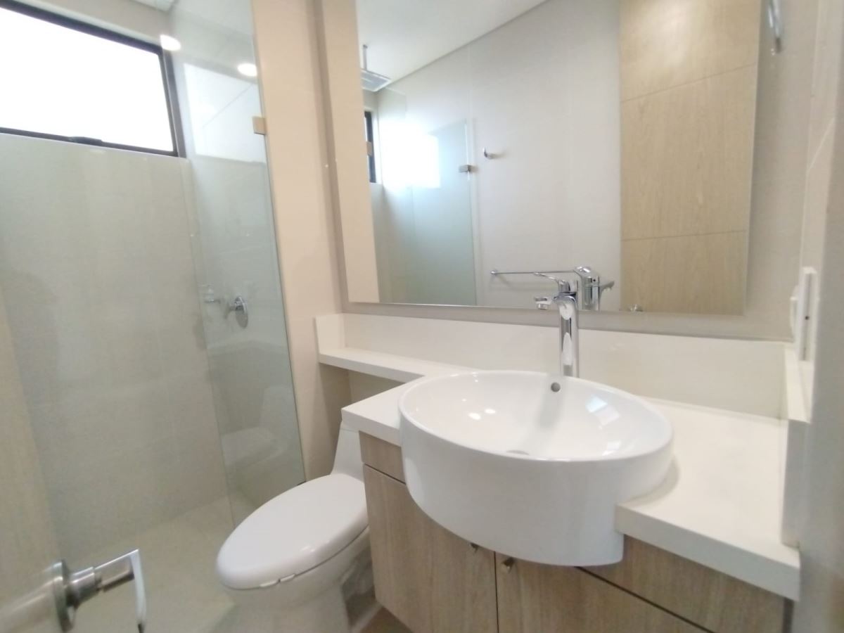 Apartamento en Arriendo - Bogota, SAN JOSÉ DE BAVARIA 4595