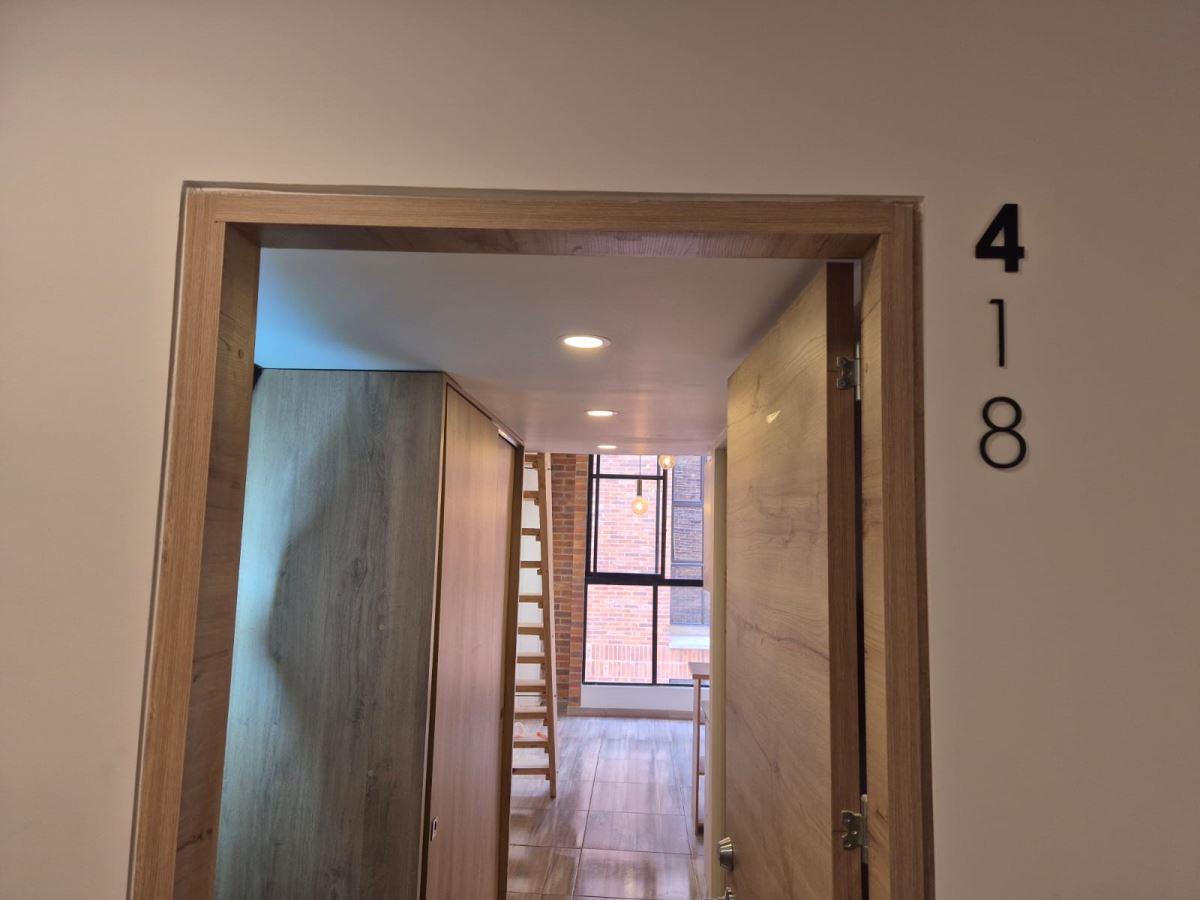 Apartamento en Arriendo - Bogota, LOS CEDROS 4745