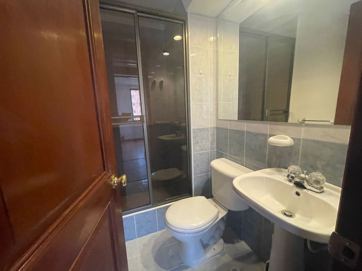 Apartamento en Arriendo - Bogota, EL SALITRE 3425