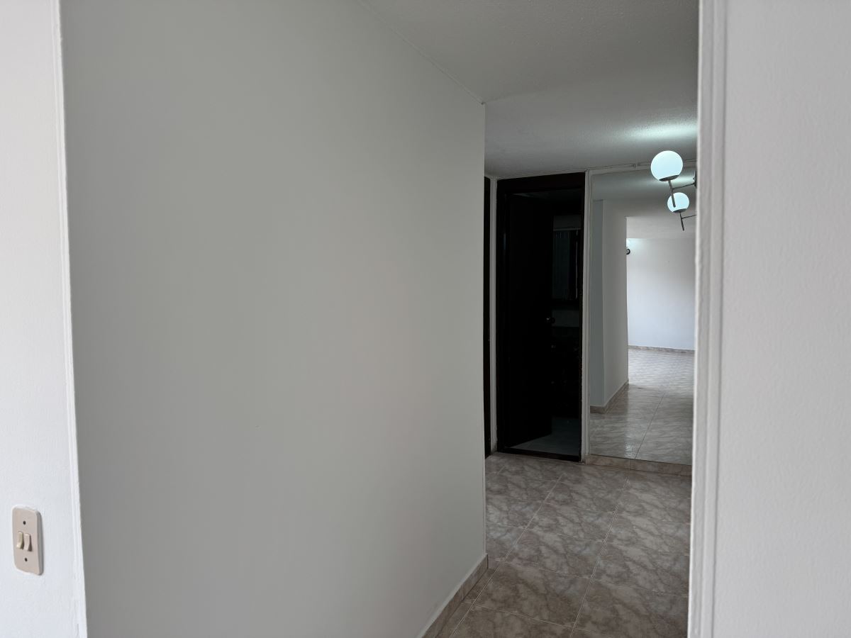 Apartamento en Arriendo - Bogota, MARLY 4457