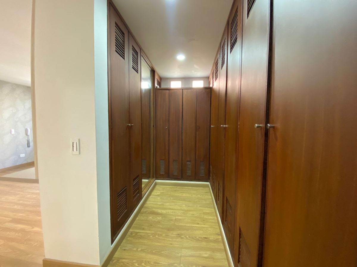 Apartamento en Venta - Bogota, SANTA PAULA 4661