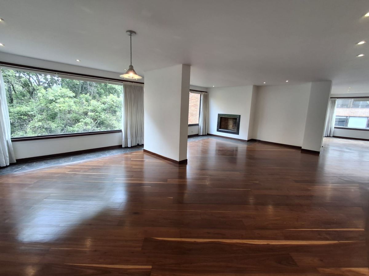 Apartamento en Arriendo - Bogota, LOS ROSALES 2024