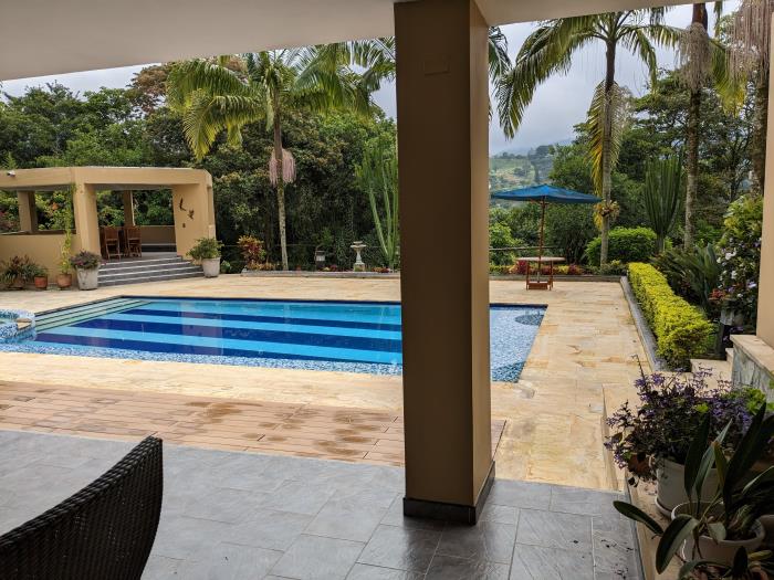 Casa en Venta - Silvania,  2267