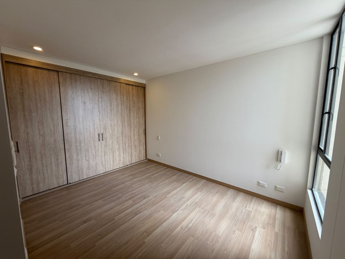Apartamento en Arriendo - Bogota, MONTEVIDEO 6381