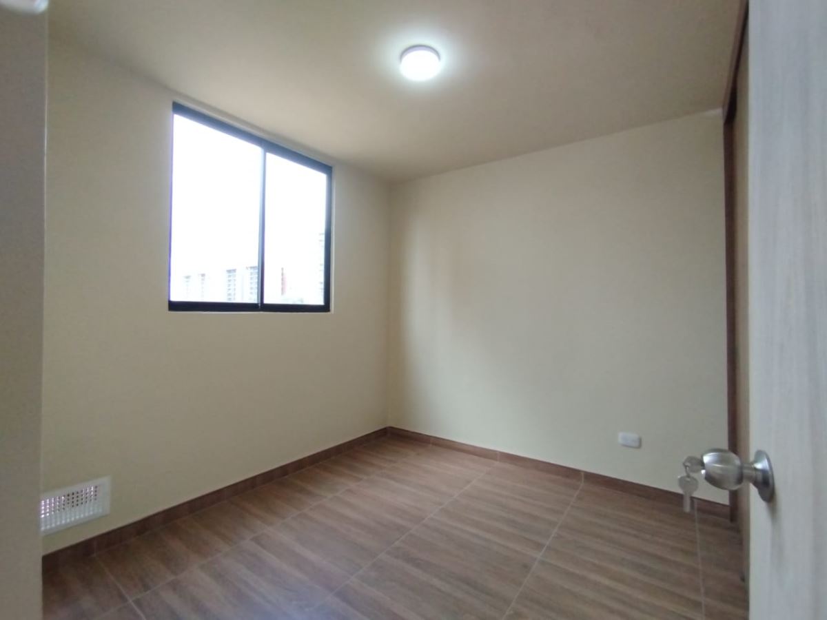 Apartamento en Arriendo - Bogota, EL REDIL 4494