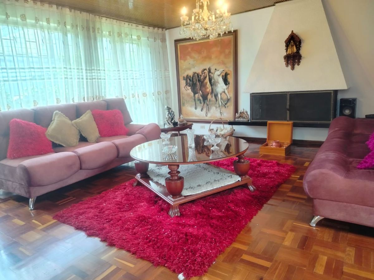 Casa en Venta - Bogota, NUEVA AUTOPISTA 4720
