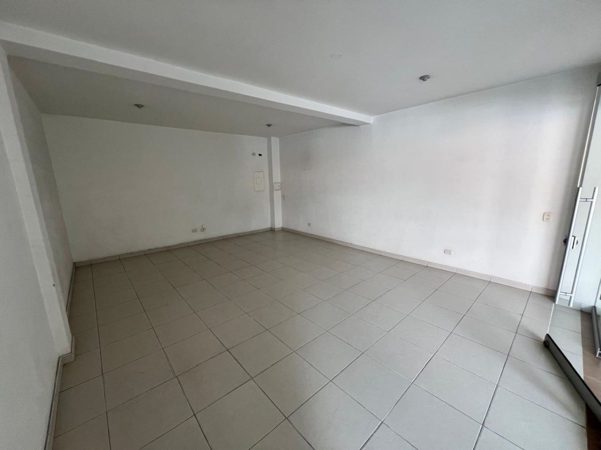 Local en Arriendo - Bogota, RICAURTE 4235