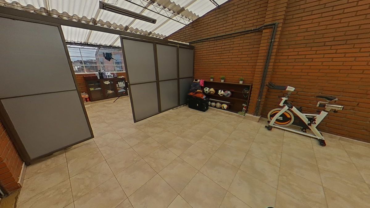 Casa en Venta - Bogota, SANTA ISABEL 2920