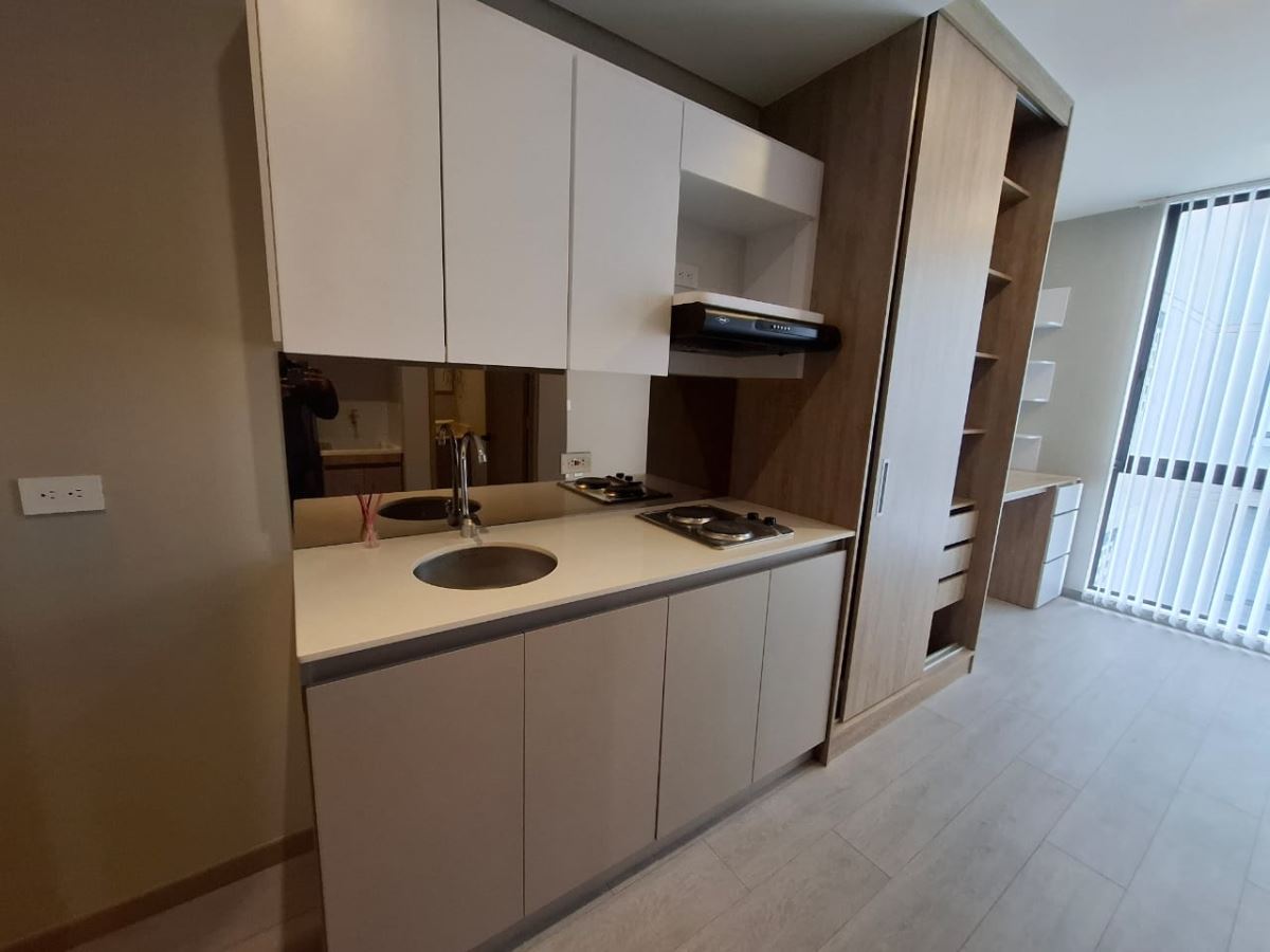 Apartamento en Arriendo - Bogota, LAS NIEVES 4598