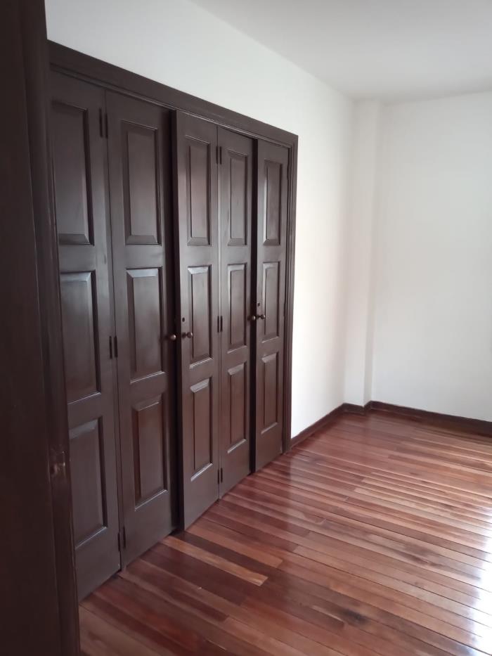 Casa en Venta - Bogota, TEUSAQUILLO 2193