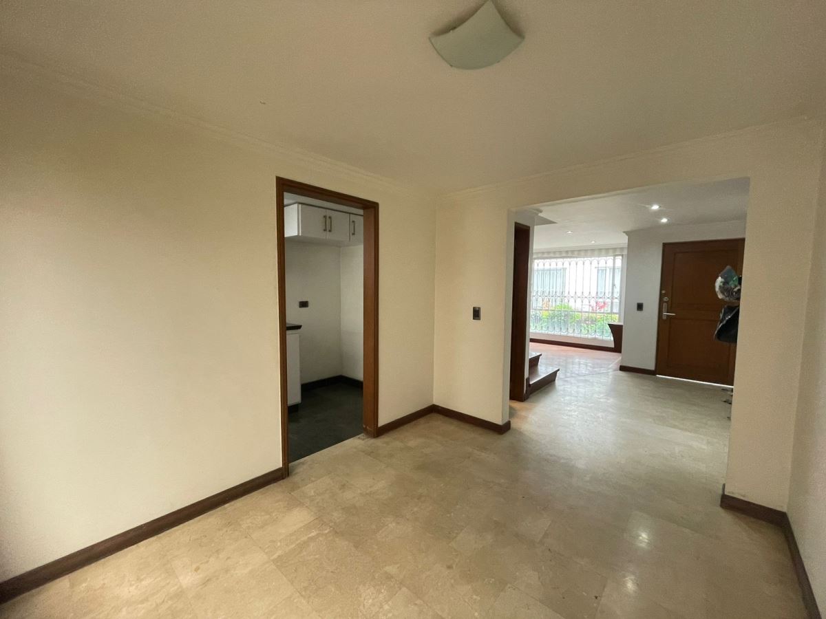Casa en Venta - Bogota, MODELIA 3594